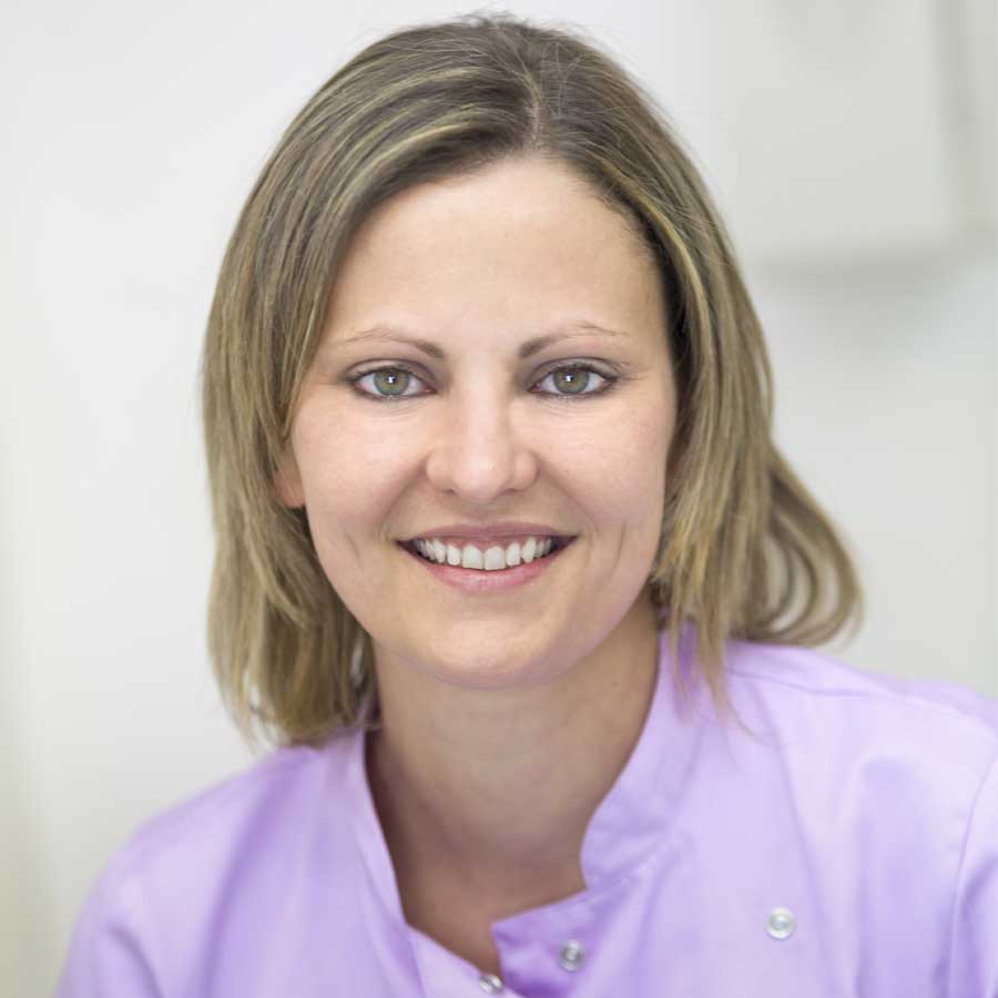 Dottoressa Francesca Ceccarelli - Dentista - Odontoiatra